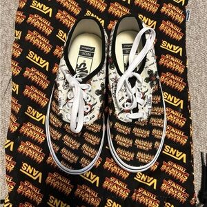 Stranger Things 𝅺Vans Old Skool hellfire club NWOB Dust Bag WM 5.5 Men’s 4